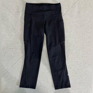 Lululemon Black Cropped Leggings